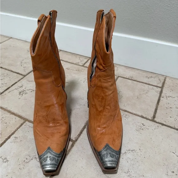 Free People Brayden Western Boots Tan Leather Ankle - Picture 2 of 7